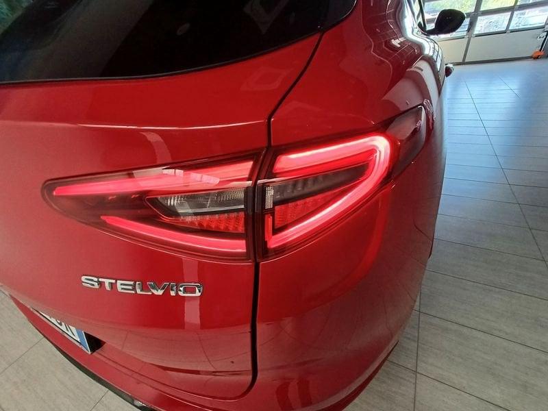 Alfa Romeo Stelvio Stelvio 2.2 t Veloce Q4 210cv auto GARANZIA