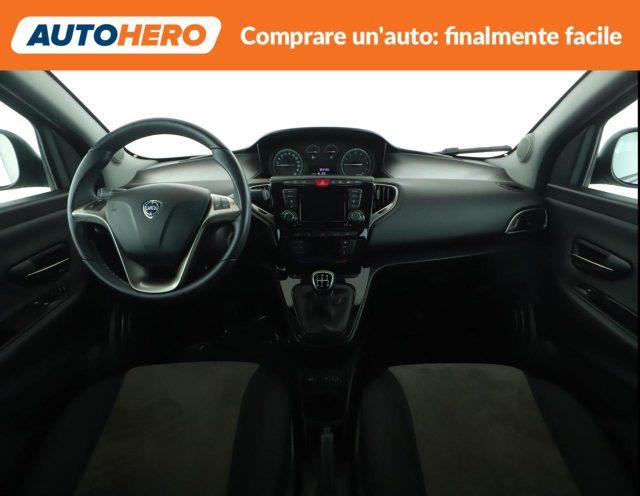 LANCIA Ypsilon 1.2 69 CV 5 porte S&S Platinum