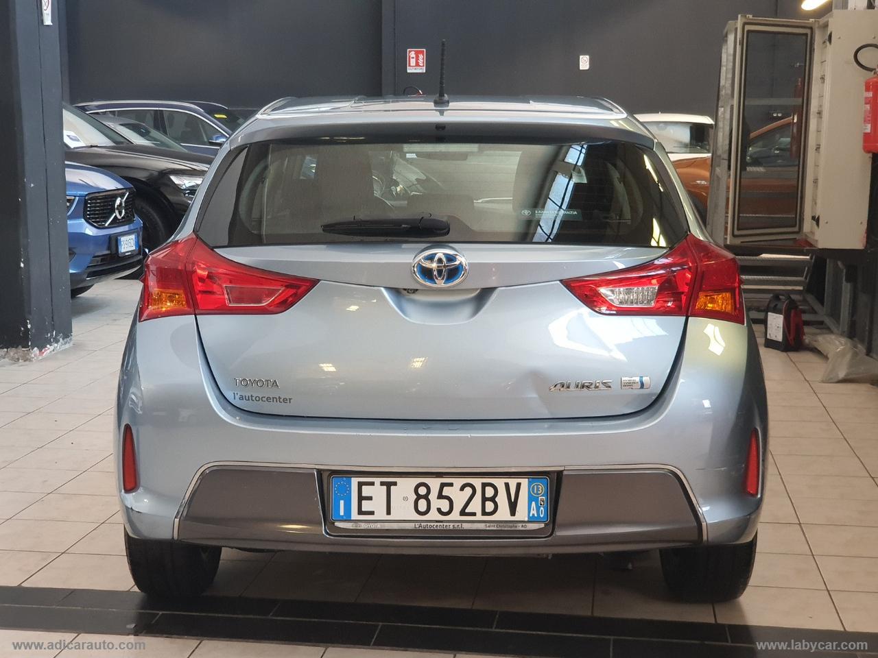 TOYOTA Auris 1.8 Hybrid Lounge