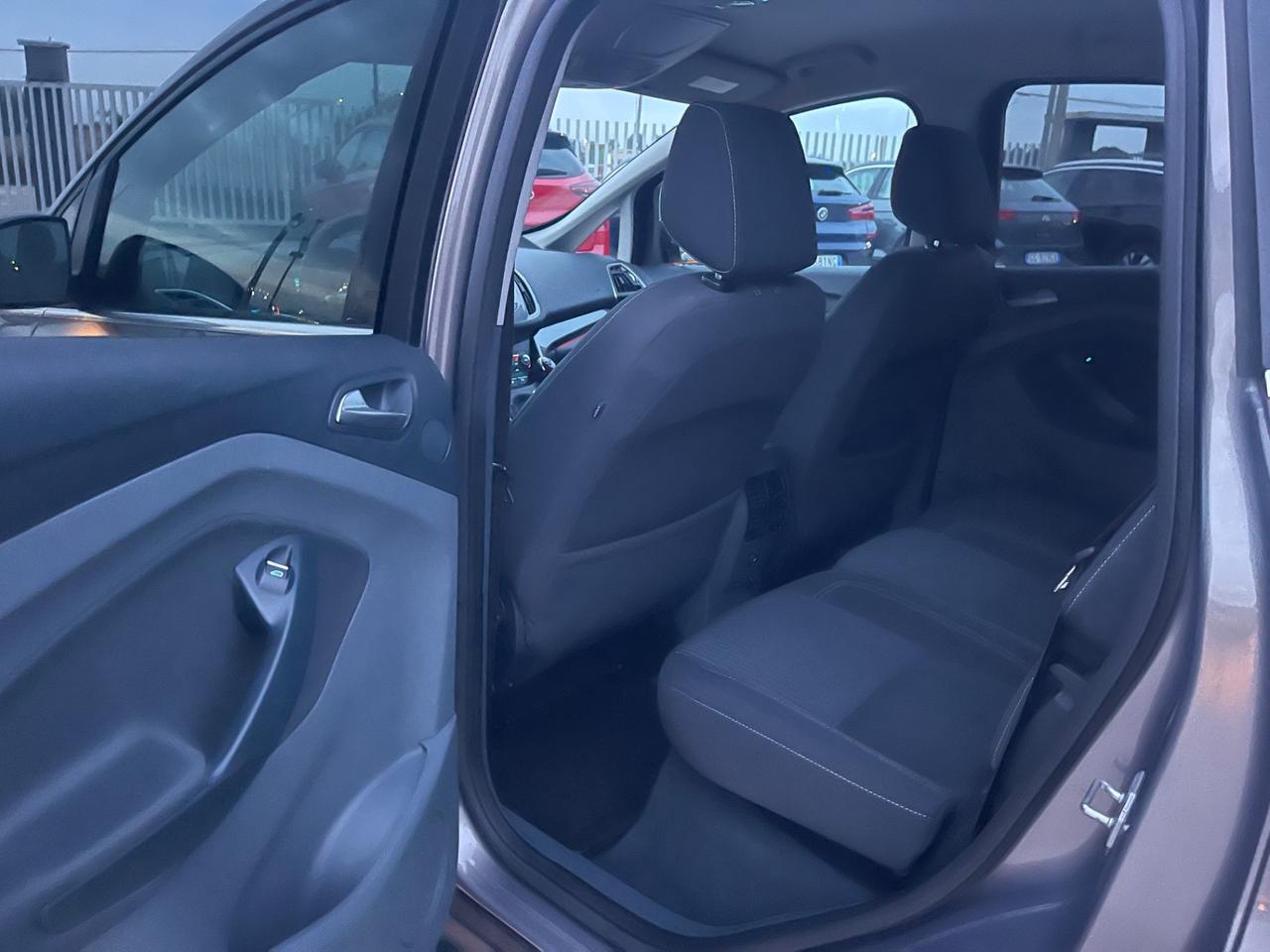 FORD C-MAX 2.0 TDCI 163CV TITANIUM FULL STUPENDA