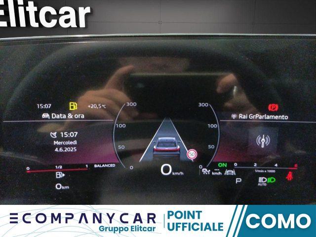 AUDI Q5 40 TDI 204 CV quattro S tronic Identity Black