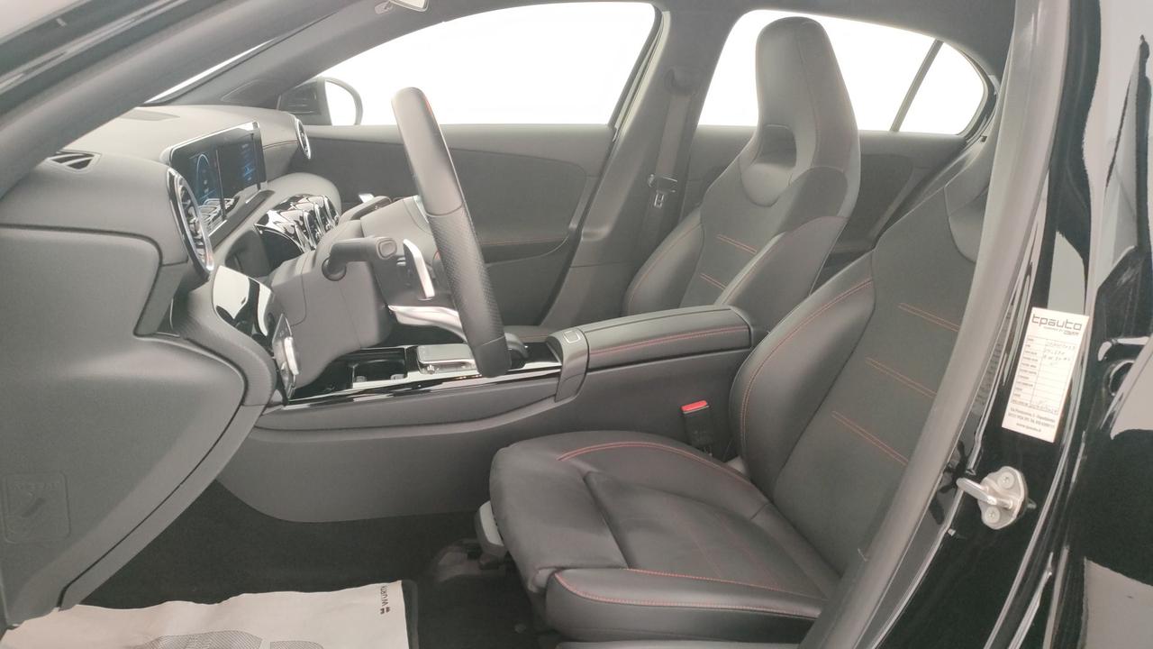Mercedes-Benz Classe A - W177 2018 - A 180 d Premium auto