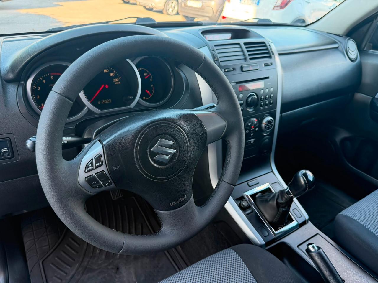 Suzuki Grand Vitara 1.9 DDiS 3 porte