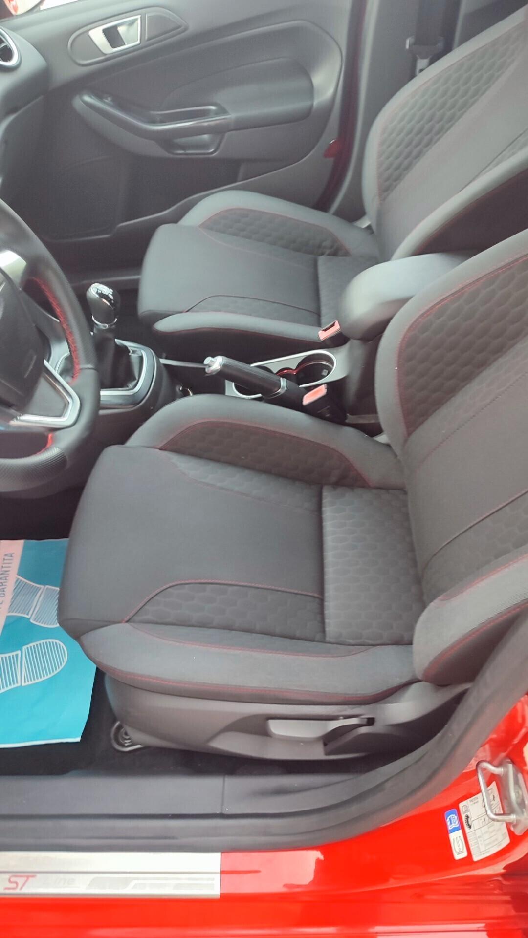 FORD FIESTA ST-LINE 75 cv