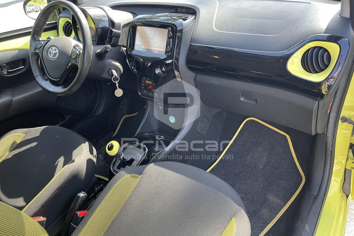 TOYOTA Aygo 1.0 VVT-i 69 CV 5 porte x-cite MMT