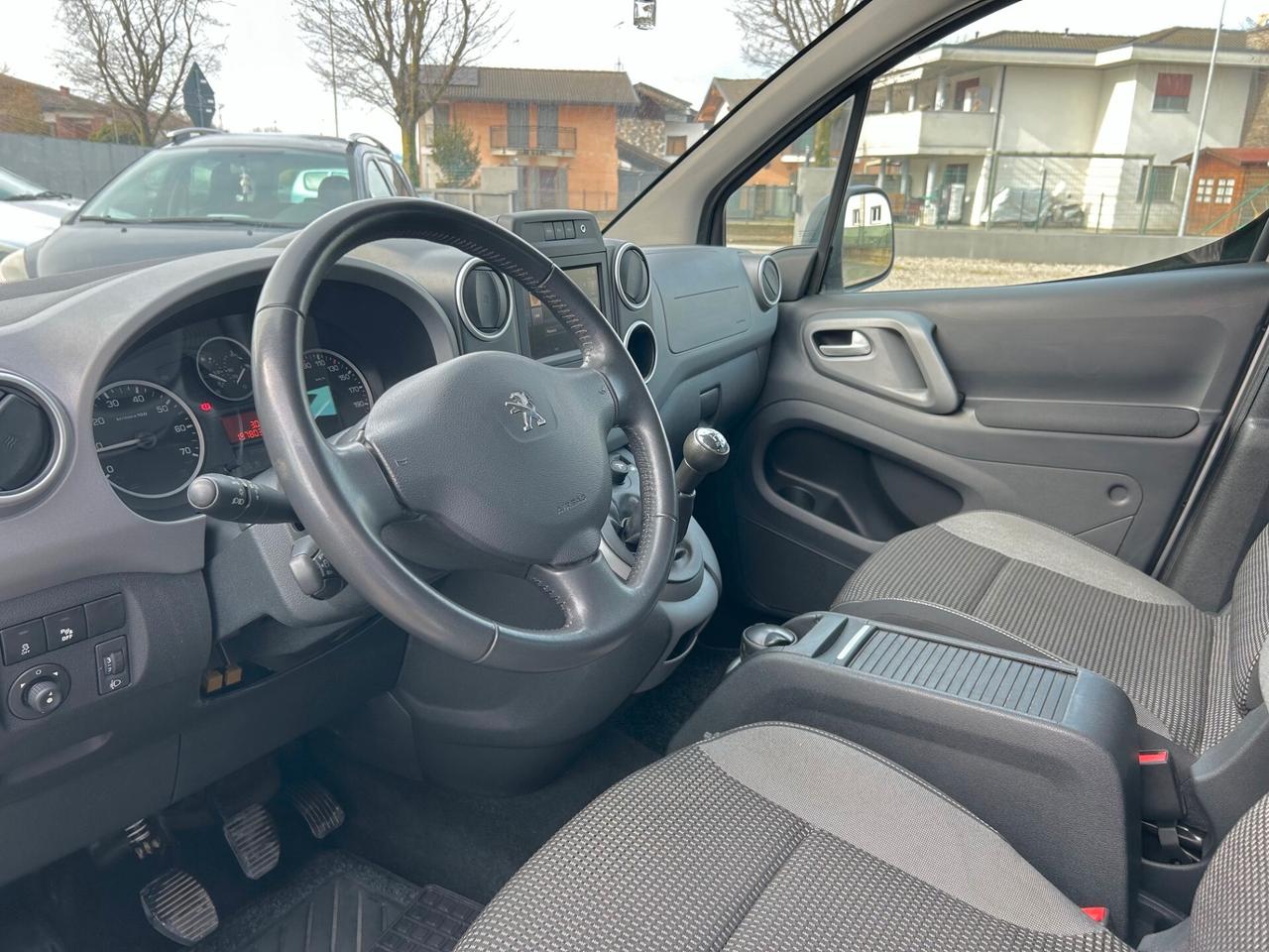 Peugeot Partner Tepee BlueHDi - Outdoor-UNIPROPRIETARIO