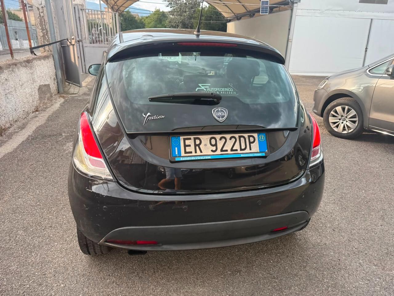 Lancia Ypsilon 1.3 Mjet (consuma olio)