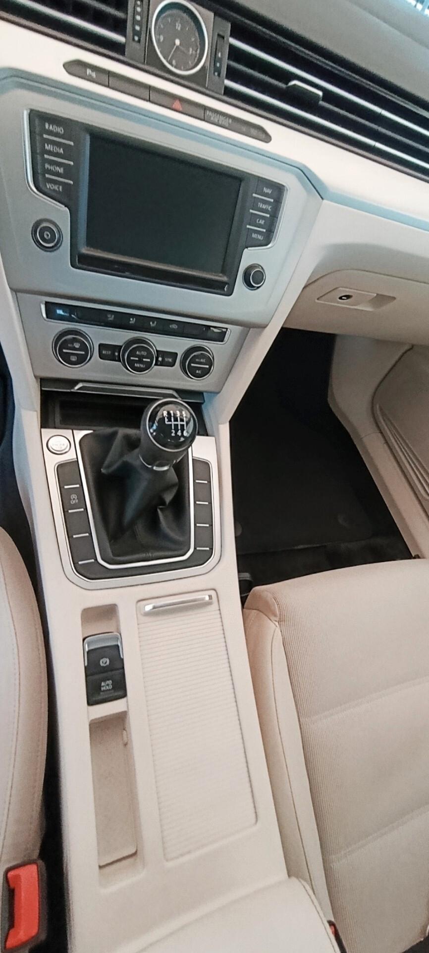 Volkswagen Passat Variant 1.6 TDI Trendline Motion CAMBIO MANUALE