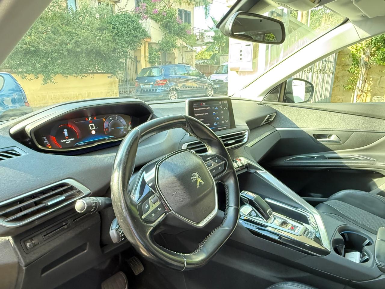 Peugeot 5008 BlueHDi 120 S&S EAT6 Allure