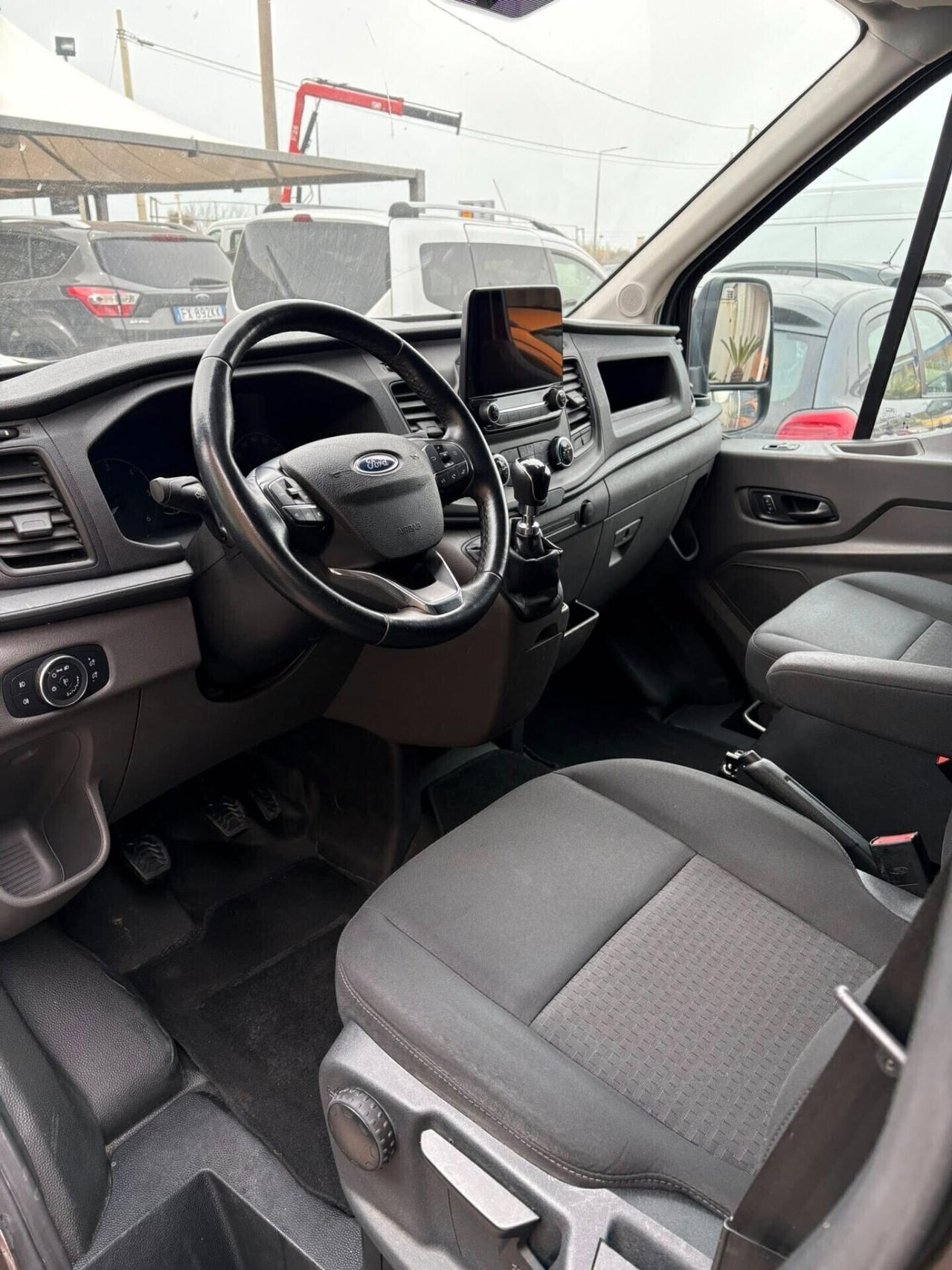 Ford Transit 2.0cc 130CV L3 H3 scaffali