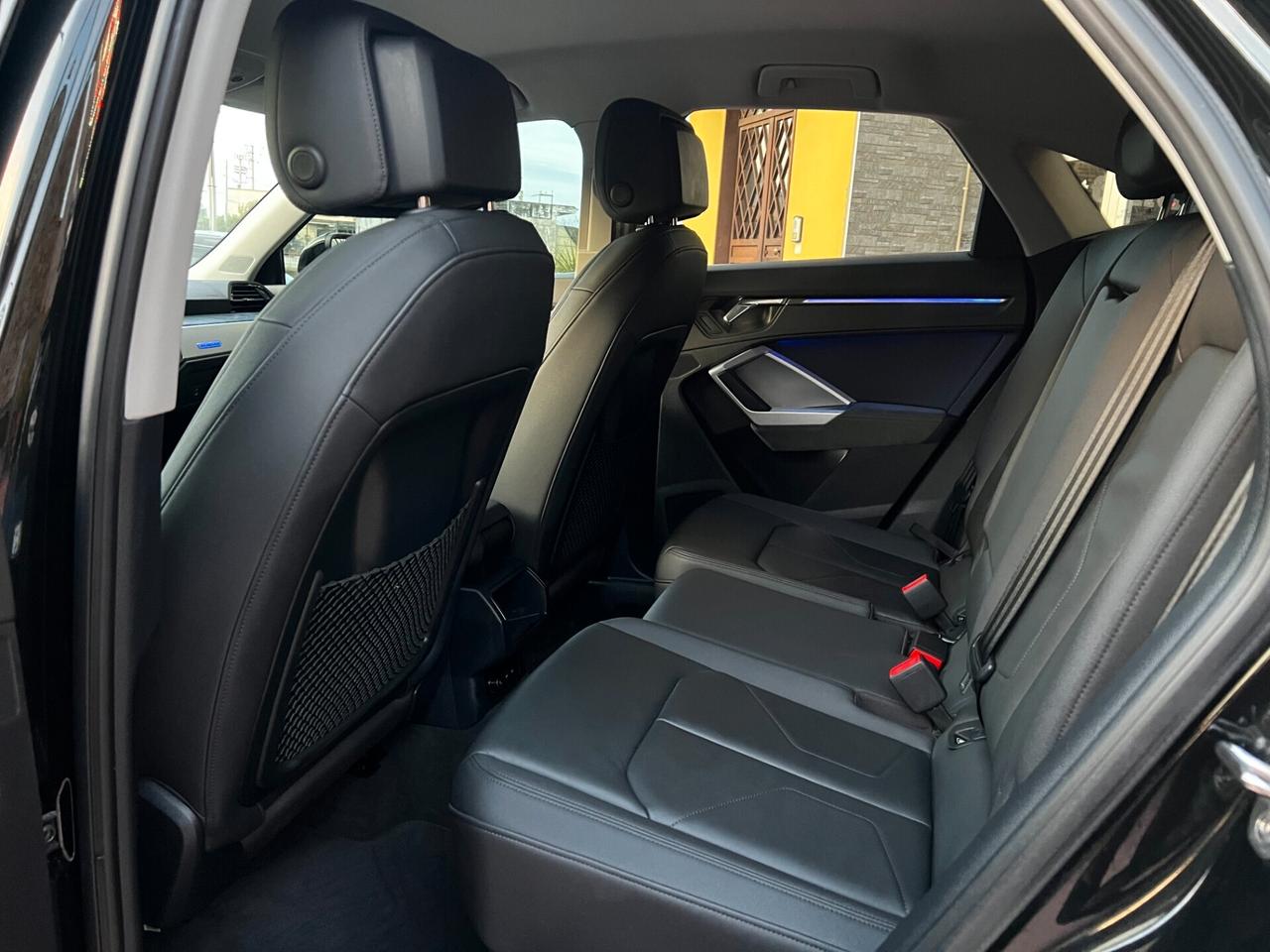Audi Q3 SPB 40 TDI Quattro S tronic S Line-MATRIX