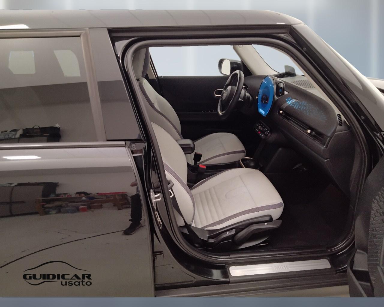 MINI Mini Cooper F65 5p - Mini Cooper 5p 1.5 C Favoured auto