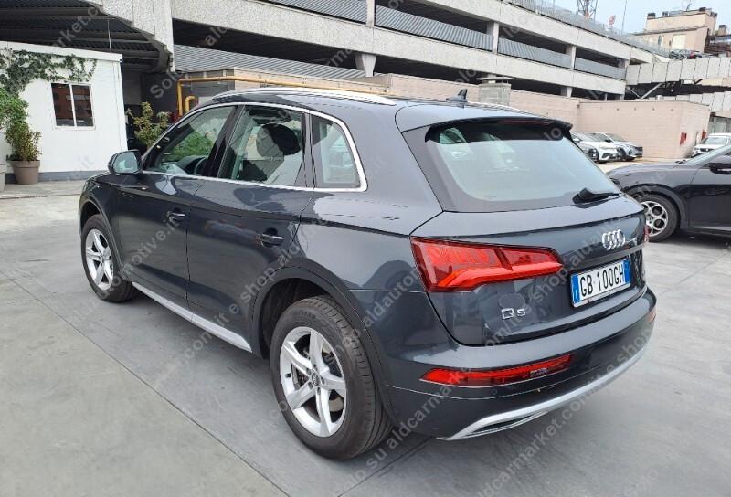 Audi Q5 AUDI Q5 40 TDI Business Sport quattro S tronic Sport utility vehicle 5-door (Euro 6.2)