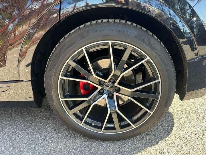 Audi Q8 50 TDI 286 CV quattro tiptronic Sport