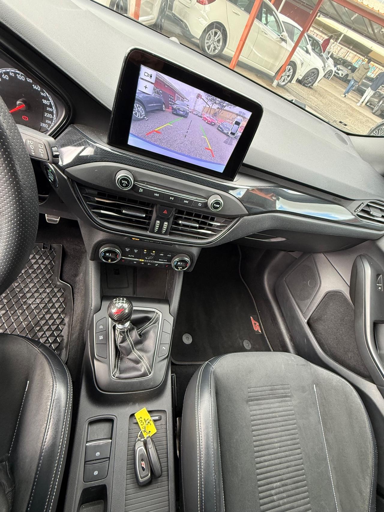 Focus 2.3 EcoBoost 280 CV ST-unipro-tagliandi Ford-rate