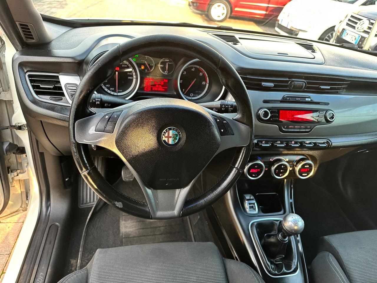 Alfa Romeo Giulietta 1.6 JTDm-2 105 CV Exclusive