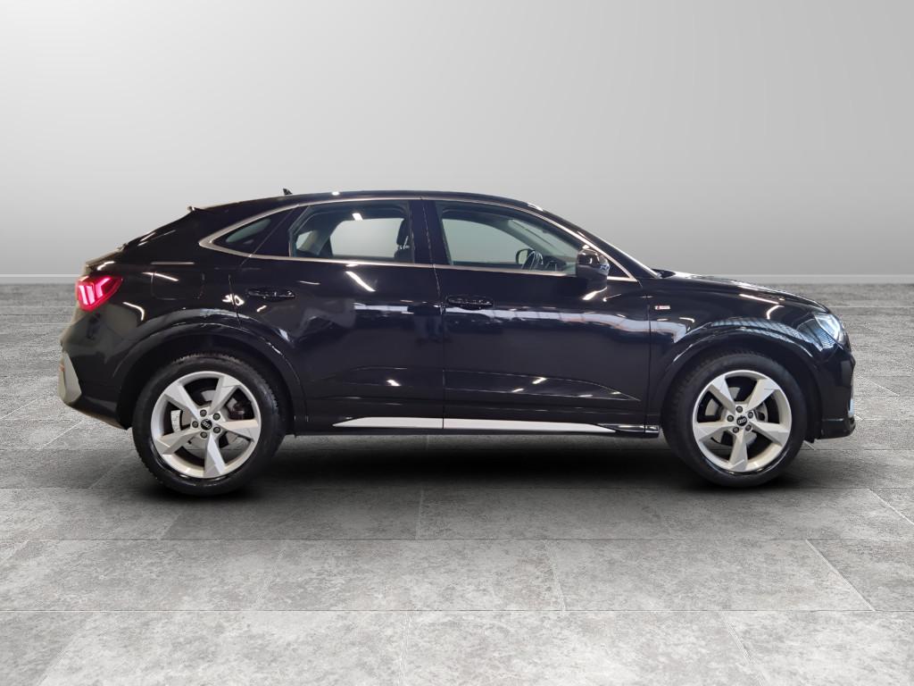 AUDI Q3 I 2019 Sportback - Q3 Sportback 35 2.0 tdi S line edition s-tronic