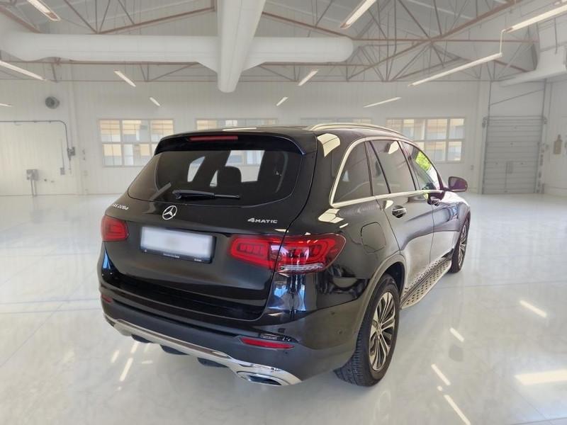 MERCEDES-BENZ 220 d 4Matic Business Extra aut.