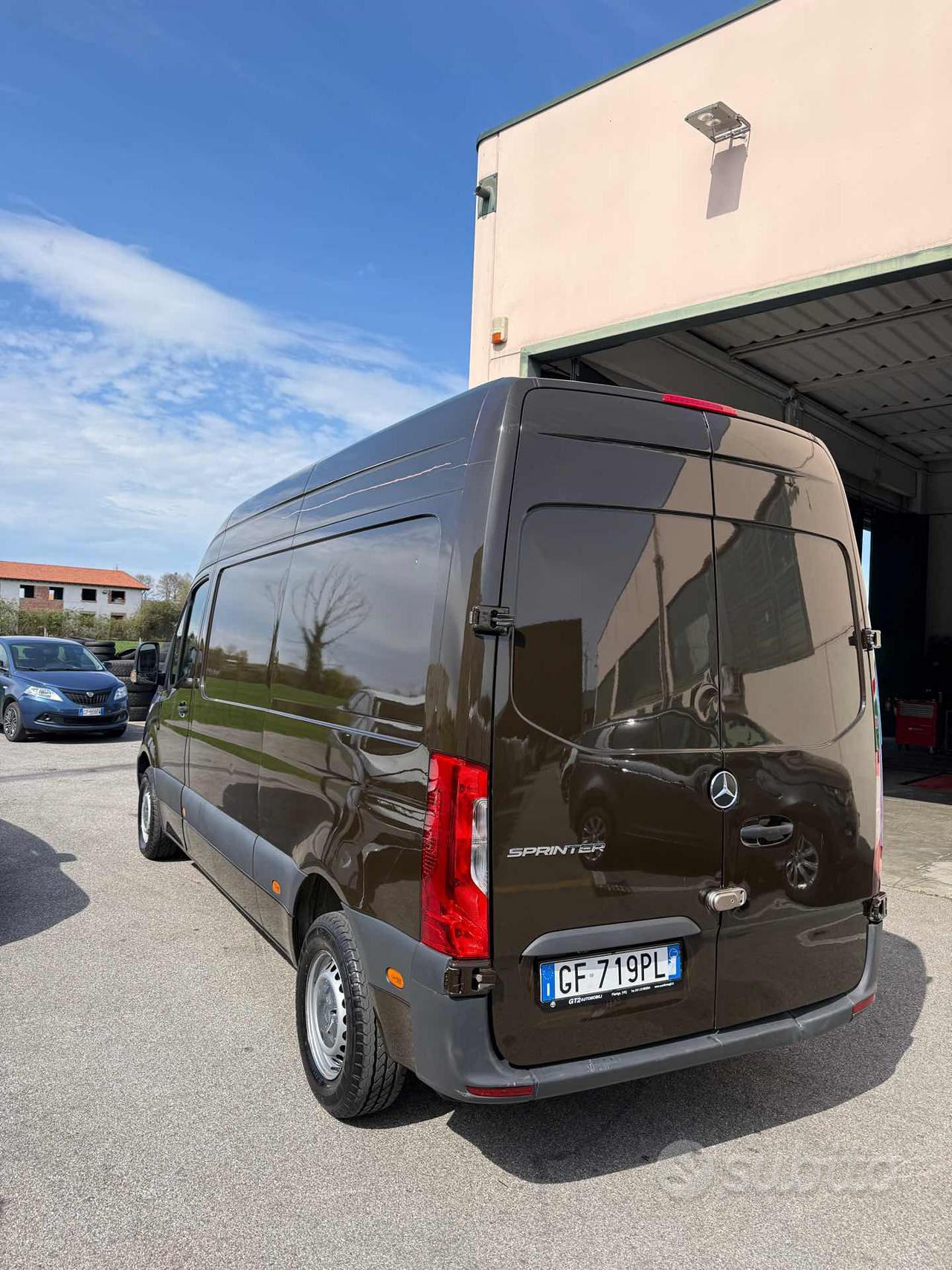 MERCEDES-BENZ Sprinter F39/33 311 CDI FWD TA Fur