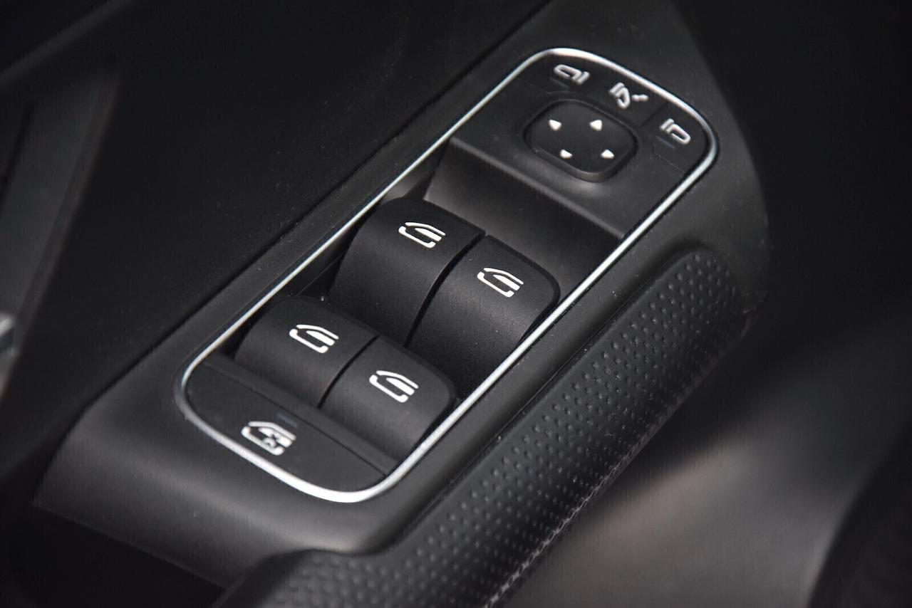 Mercedes GLB 200 d Automatic Business Extra