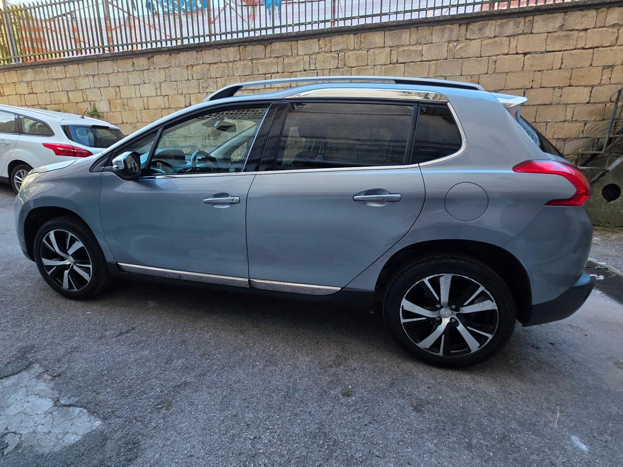 Peugeot 2008 Allure 1600 HDI 100cv