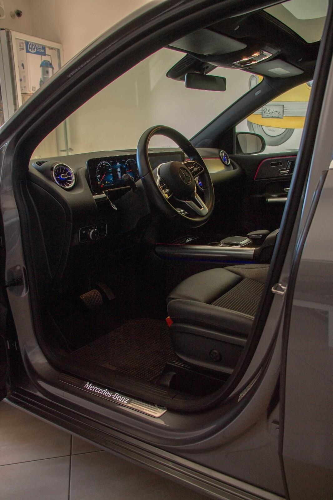 Mercedes-benz B 180 AUTOMATIC PREMIUM