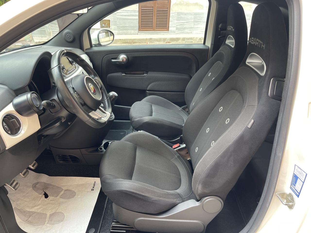 Abarth 595 1.4 Turbo T-Jet 145 CV 70 th anniversary