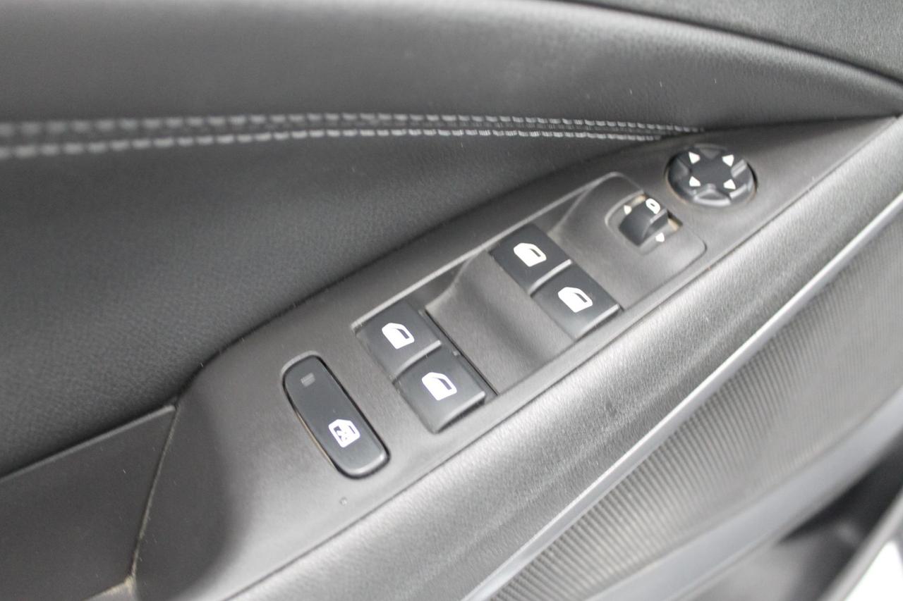 Opel Crossland 1.5 ecotec Ultimate 110 Cv.