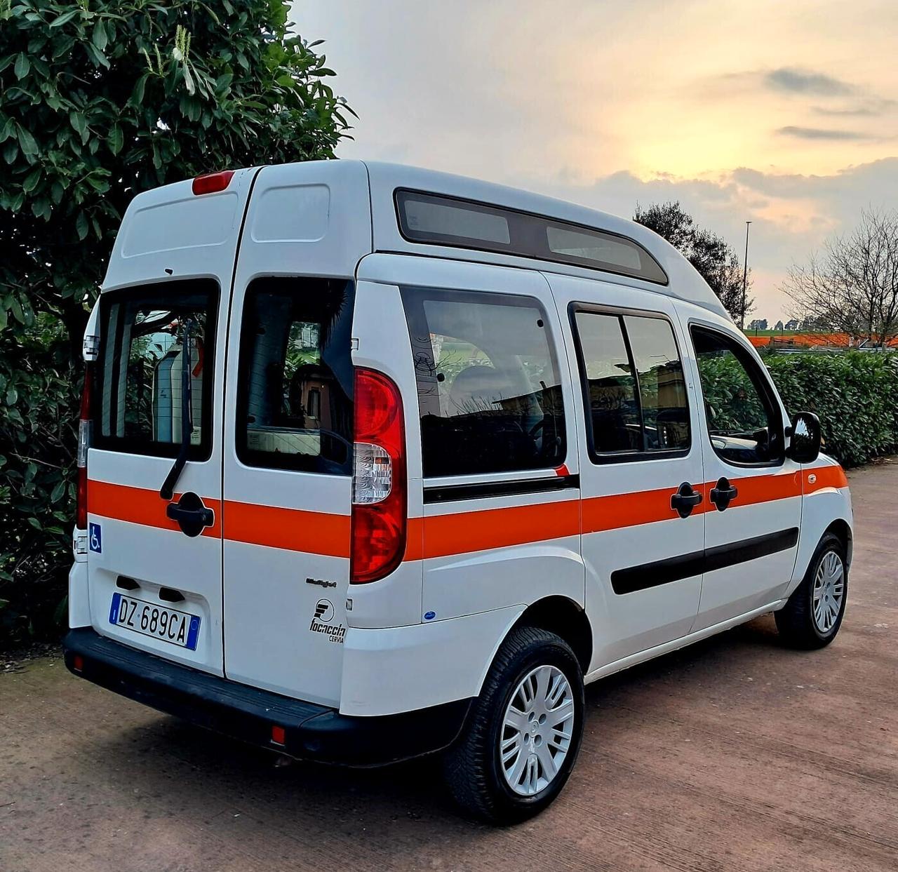 Fiat Doblo Doblò 1.9 120cv TETTO ALTO TRASPORTO DISABILI