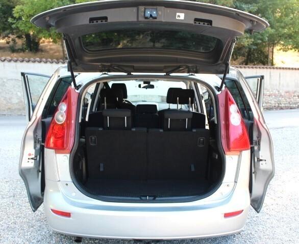 Mazda 5 Mazda5 2.0 MZ-CD 16V 110CV 7POSTI DYNAMIC STYLE CLIMA STUPENDA KIT DISTRIBUZIONE GIA' SOSTITUITO