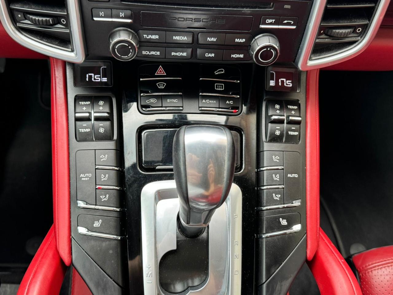 Porsche Cayenne 3.0 Diesel Platinum Edition