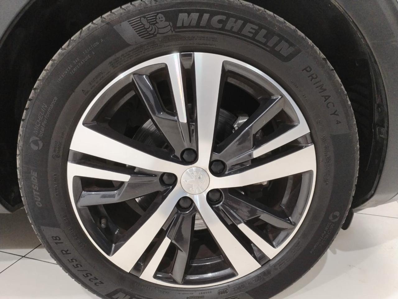 Peugeot 3008 BlueHDi 130 S&S EAT8 Allure