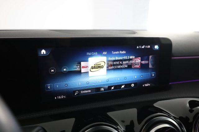 MERCEDES-BENZ A 180 A 180 d Automatic Premium