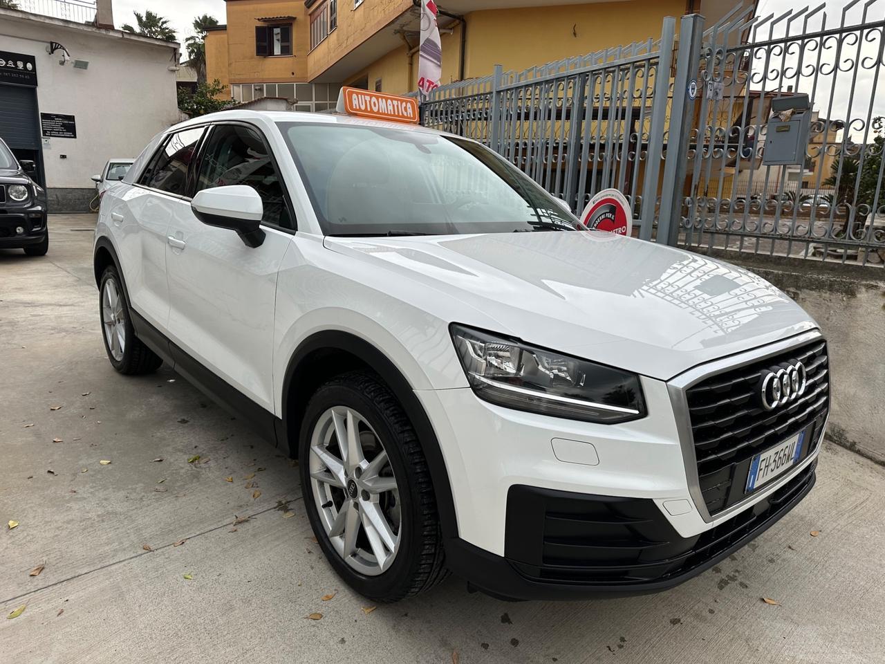 Audi Q2 1.0 TFSI S tronic Business