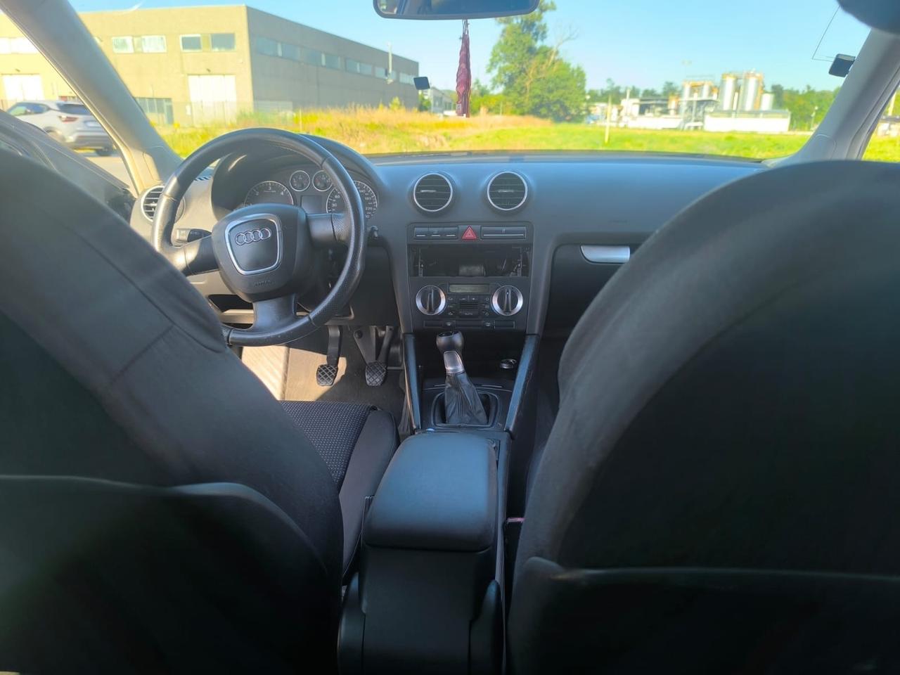Audi A3 2.0 16V TDI Attraction