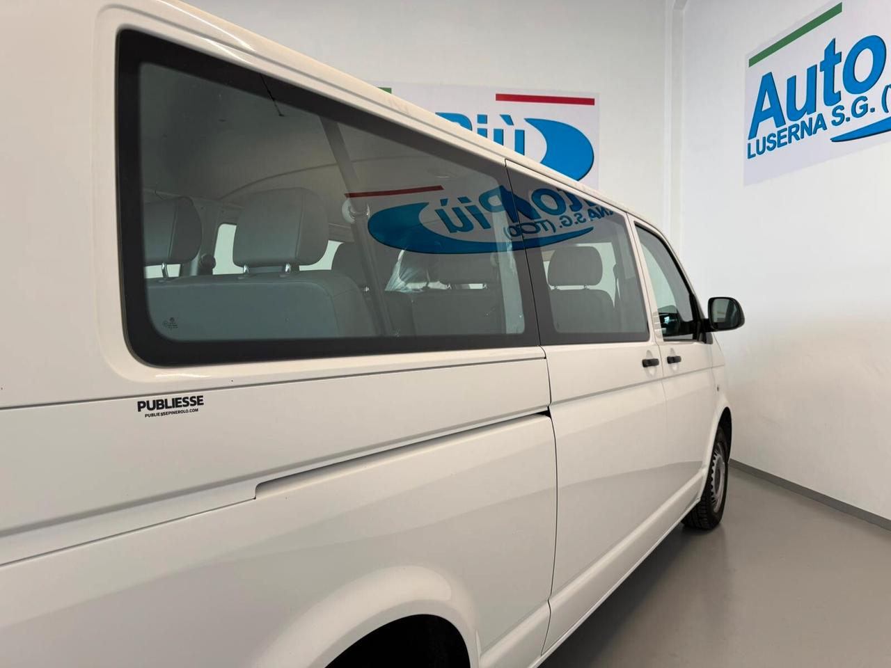 Volkswagen Transporter 9 posti 2.0 TDI 102CV PL Kombi + traino