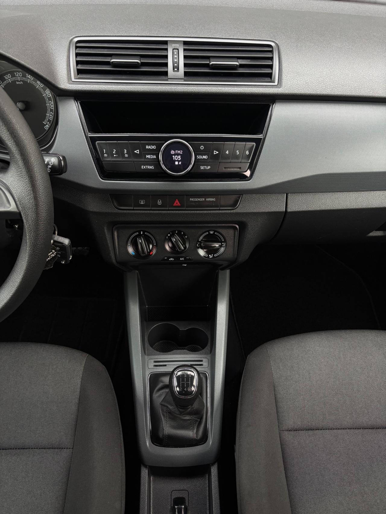 Skoda Fabia 1.0 benzina. Neopatentati. Garanzia