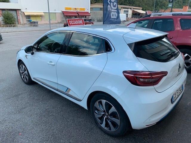 Renault Clio Full Hybrid E-Tech 140 CV 5 porte