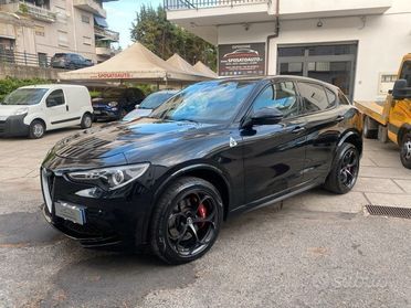 Alfa Romeo Stelvio 2.9 Bi-Turbo V6 510 CV AT8 Quadrifoglio