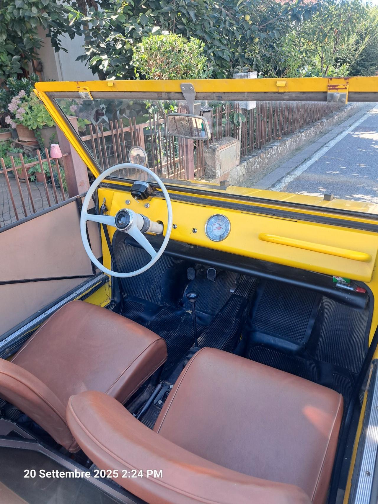 Fiat 600 Savio jungla