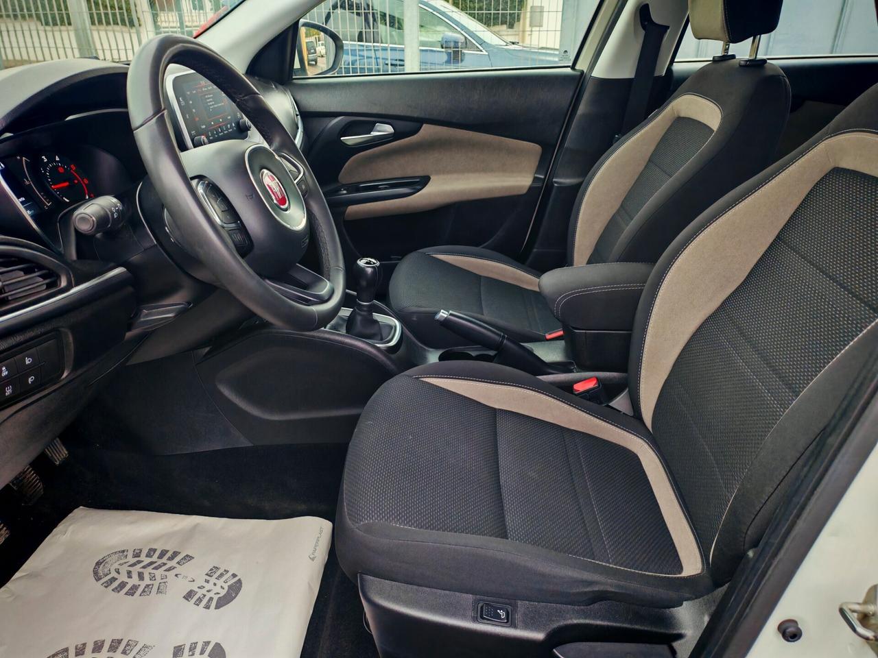 Fiat Tipo 1.3 Mjt Sw Lounge navig led 2021