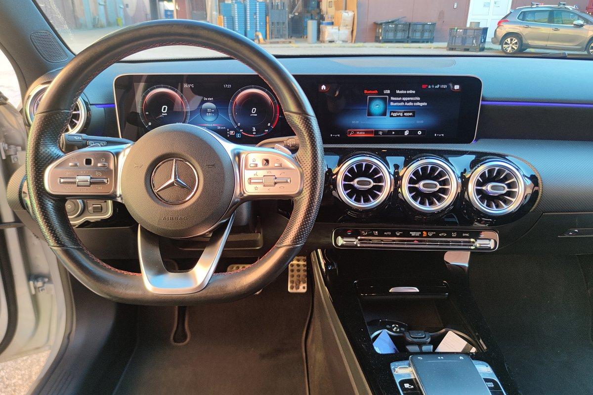 MERCEDES A 200 Automatic Premium