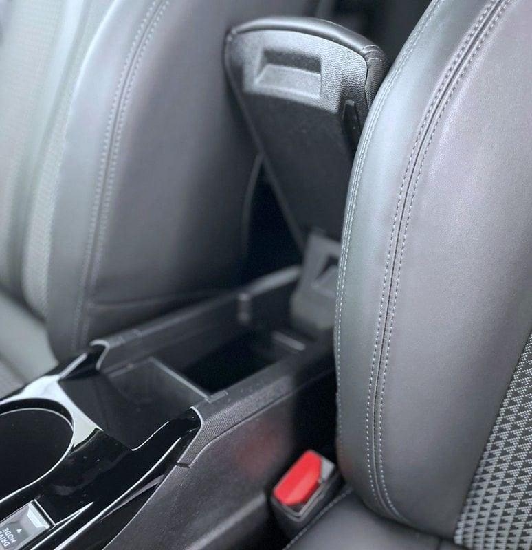 Peugeot 2008 2008 PureTech 130 S&S GT