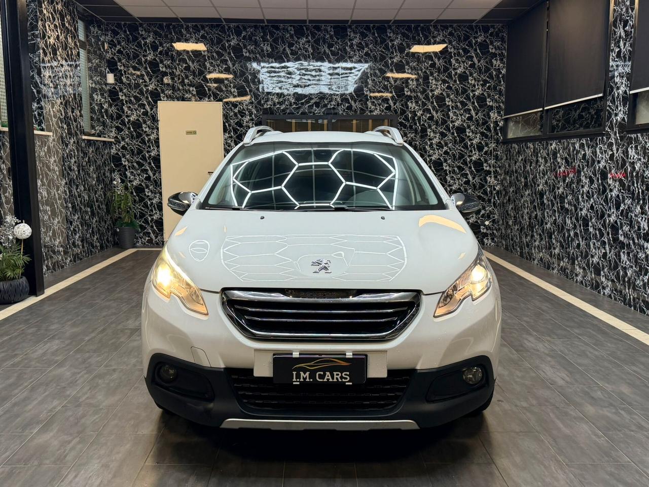 Peugeot 2008 BlueHDi 100 Allure