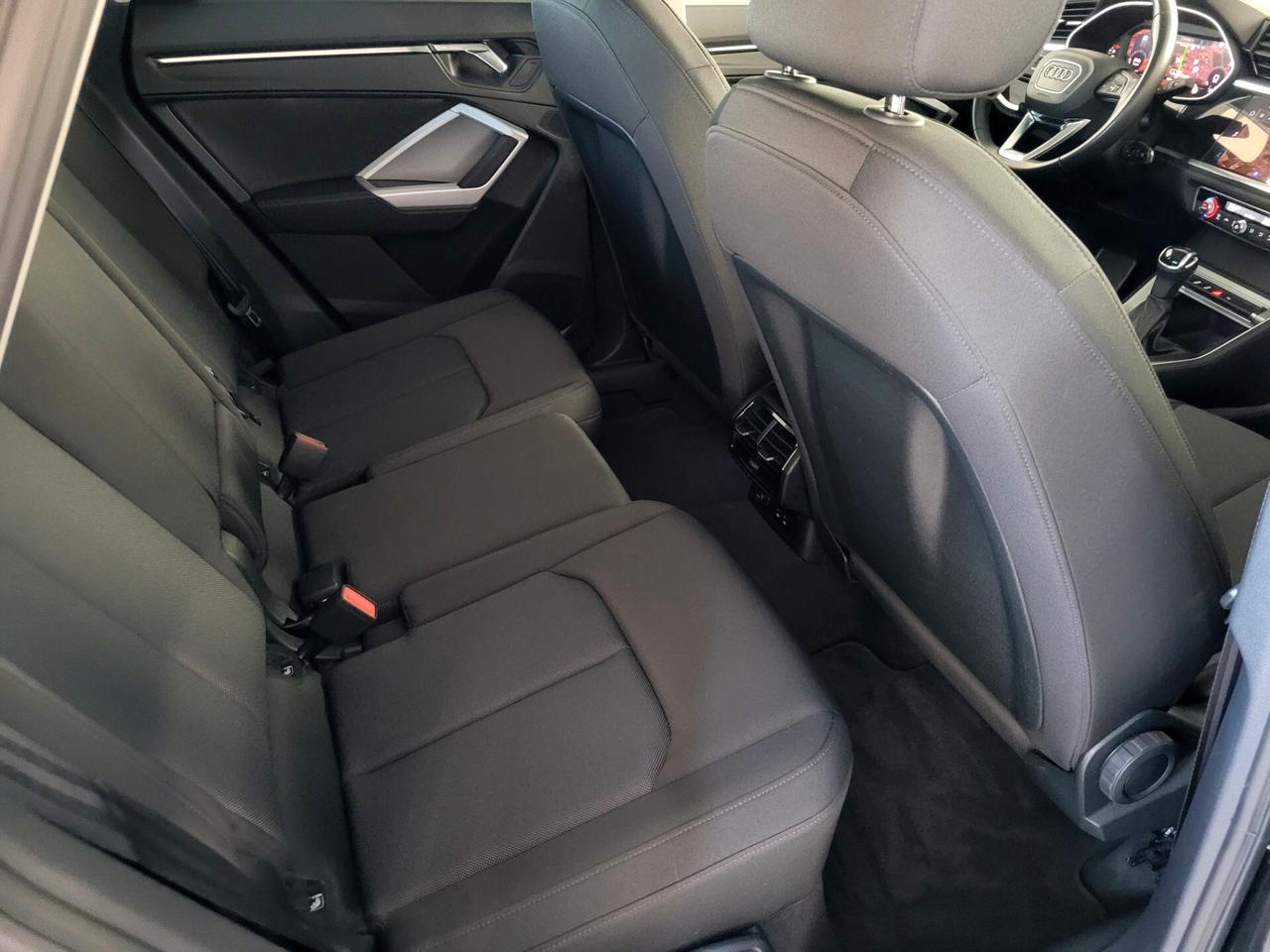 Audi Q3 35 TDI ADVANCED S TRONIC LED NAVI COCKPIT CARPLAY