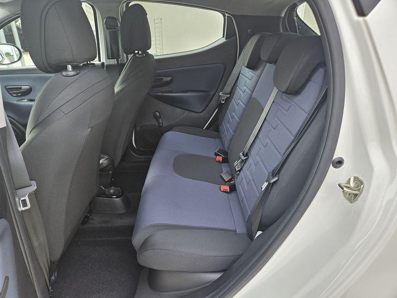 Lancia Ypsilon 1.0 FireFly 5 porte S&S Hybryd Gold con BONUS EASY GO'