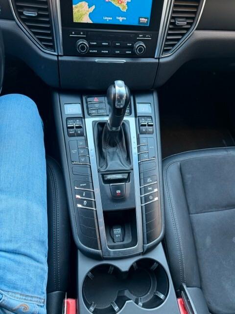 Porsche Macan 2.0