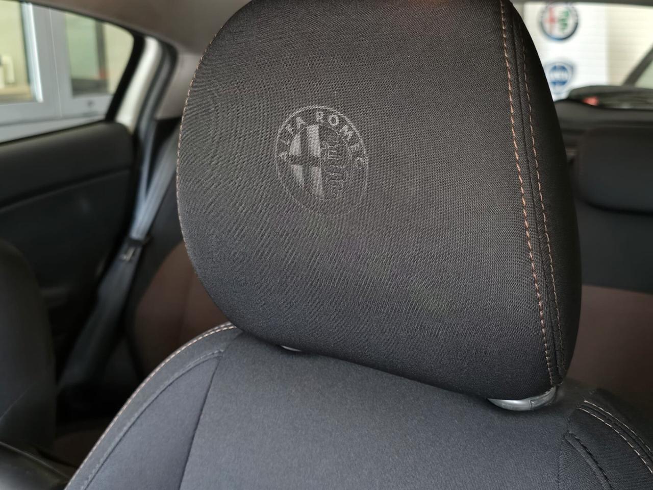 Alfa Romeo Giulietta 1.4 Turbo 120 CV GPL Distinctive