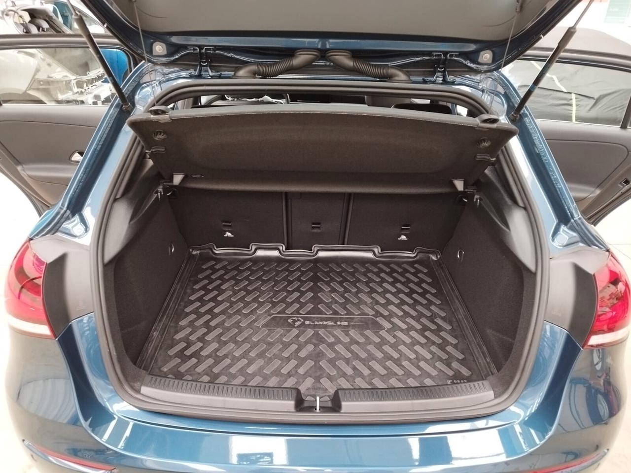 Mercedes-benz A 180 A 180 d Automatic Premium