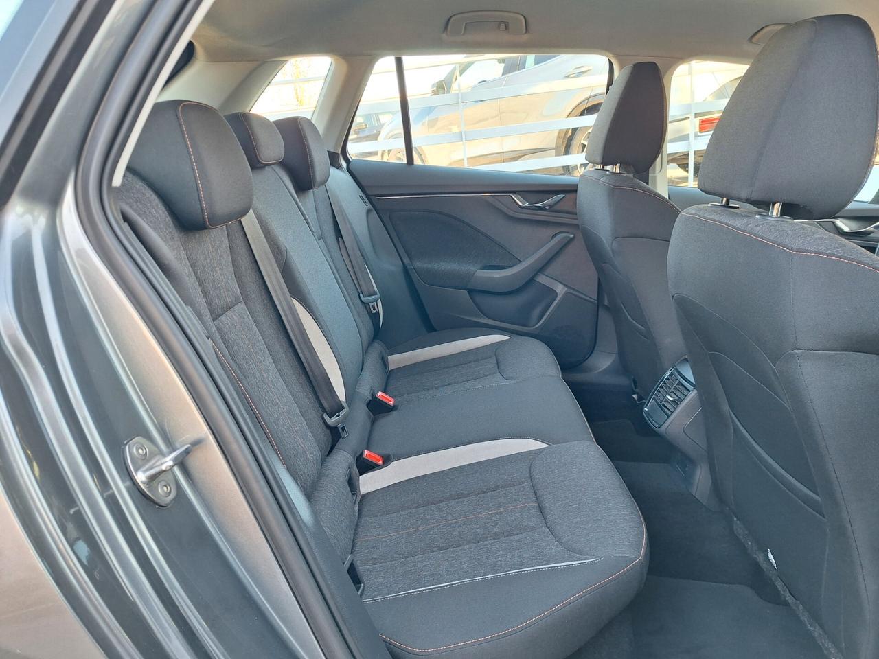 Skoda Kamiq 1.0 TSI 110CV DSG Style NAV 2023